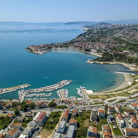 Appartement Seaside With A Swimming Pool Podstrana, Split - 20098 *