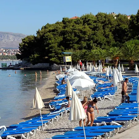 Seaside With A Swimming Pool Podstrana, Split - 20098 아파트 *